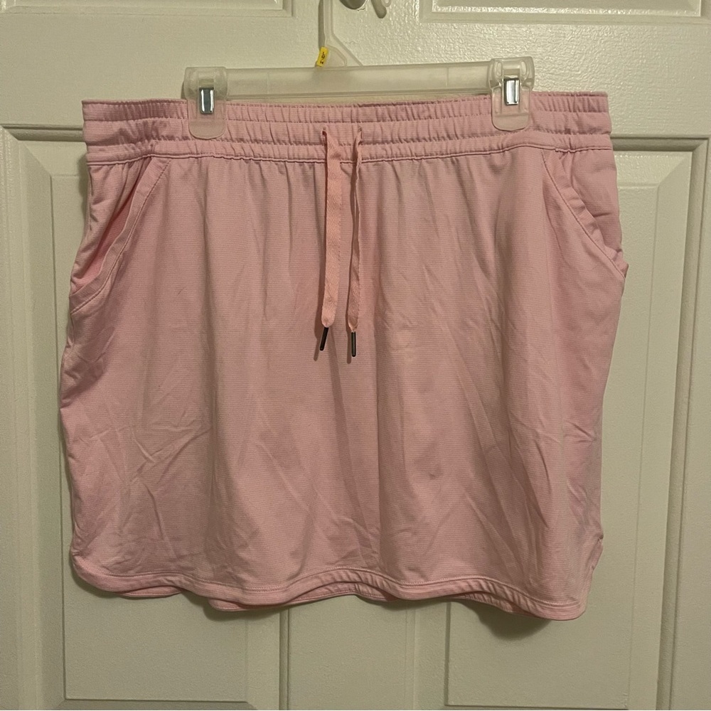Super soft Columbia skirt